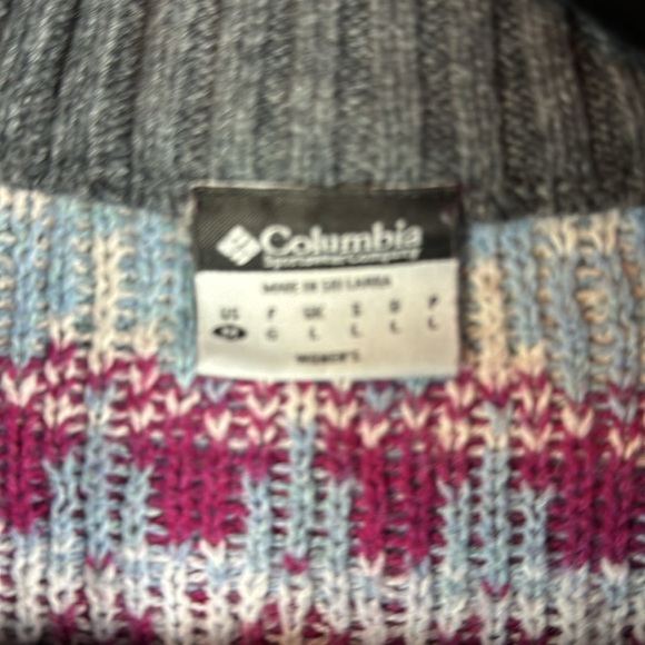Columbia Women’s Sweater - Picture 3 of 9